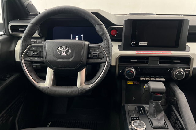 Vehicle image 12 of 24
