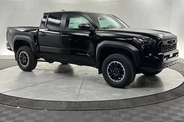 Vehicle image 3 of 24