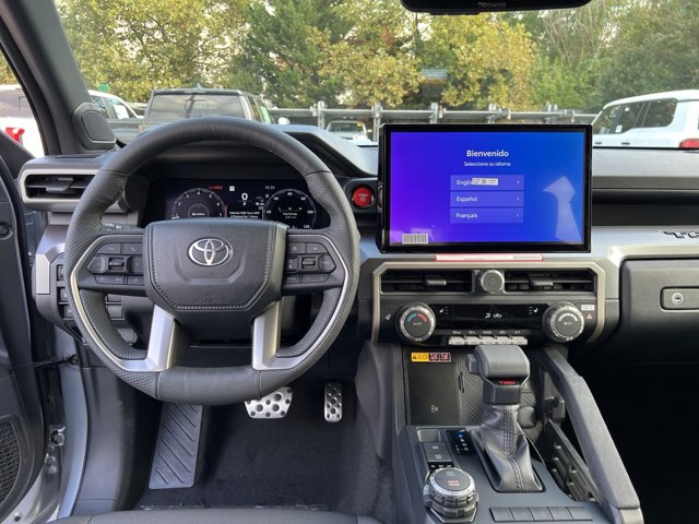 Vehicle image 10 of 10