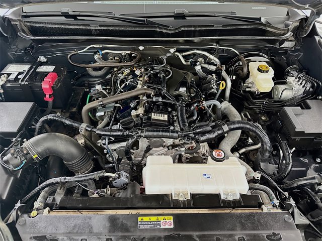 Vehicle image 18 of 19
