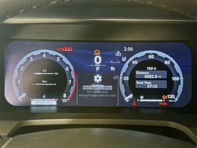 Vehicle image 12 of 19