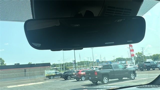 Vehicle image 30 of 43