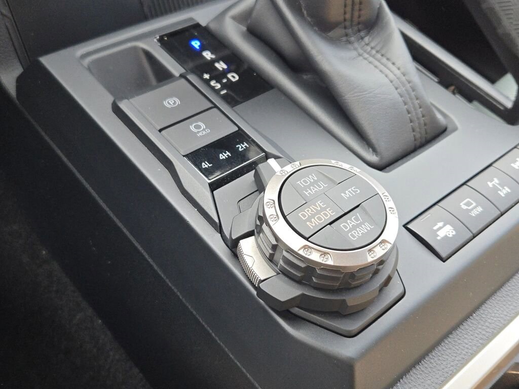 2024 Toyota Tacoma 4WD Trailhunter Hybrid Image 24 of 34