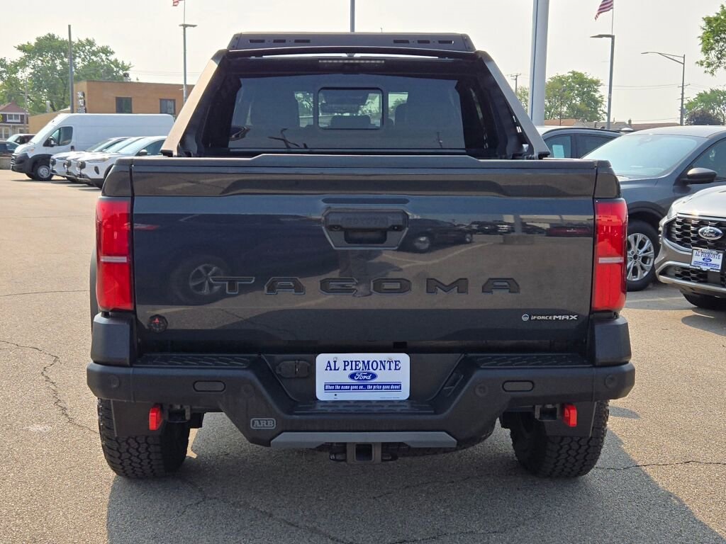 2024 Toyota Tacoma 4WD Trailhunter Hybrid Image 4 of 34