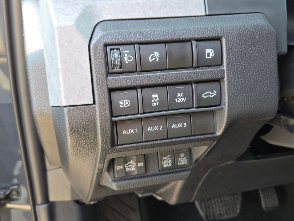 2024 Toyota Tacoma 4WD Trailhunter Hybrid Image 23 of 34