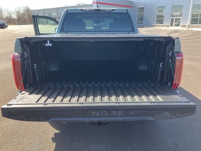 2024 Toyota Tundra Limited Image 12 of 30