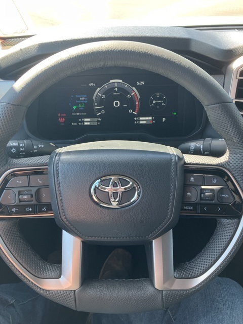 2024 Toyota Tundra Limited Image 22 of 30