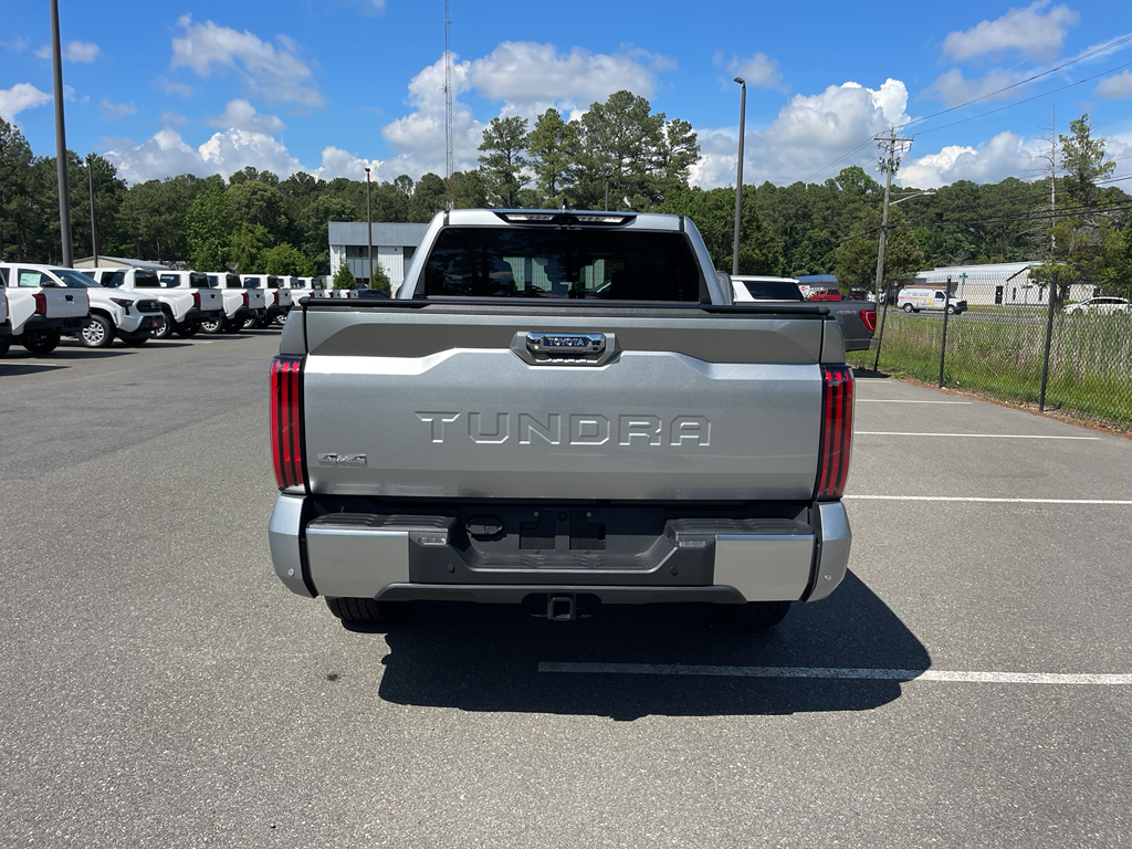 Vehicle image 6 of 25