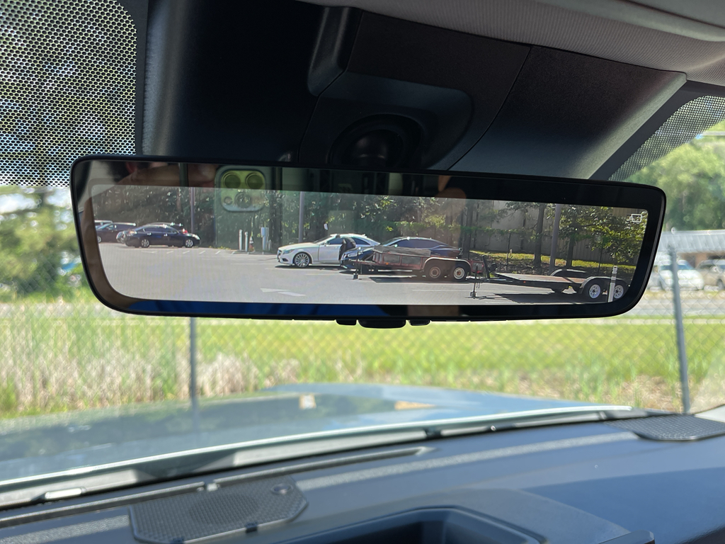 Vehicle image 10 of 25