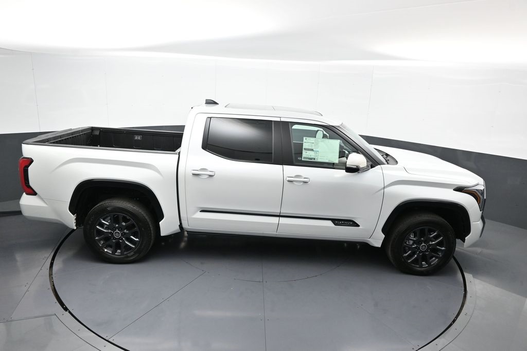Vehicle image 12 of 49
