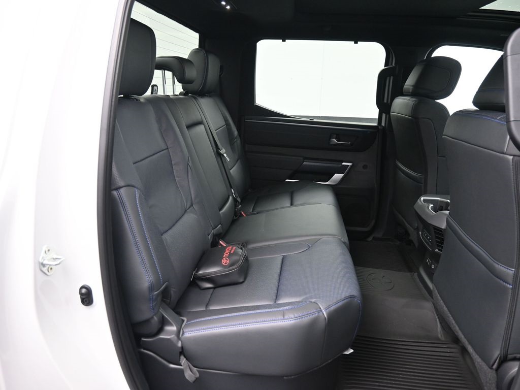 Vehicle image 44 of 49