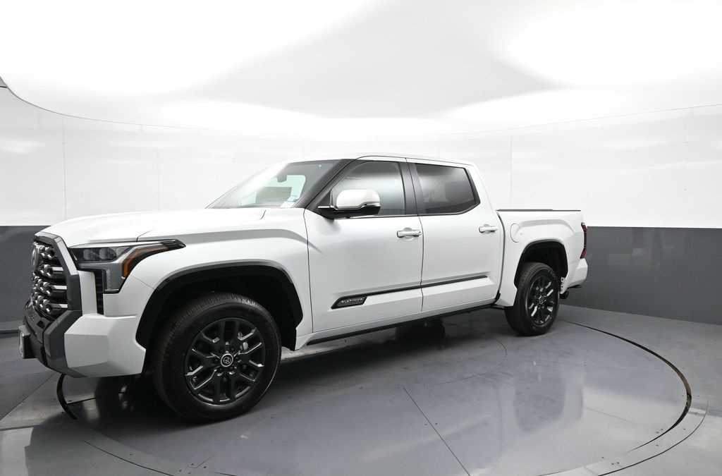 Vehicle image 3 of 49