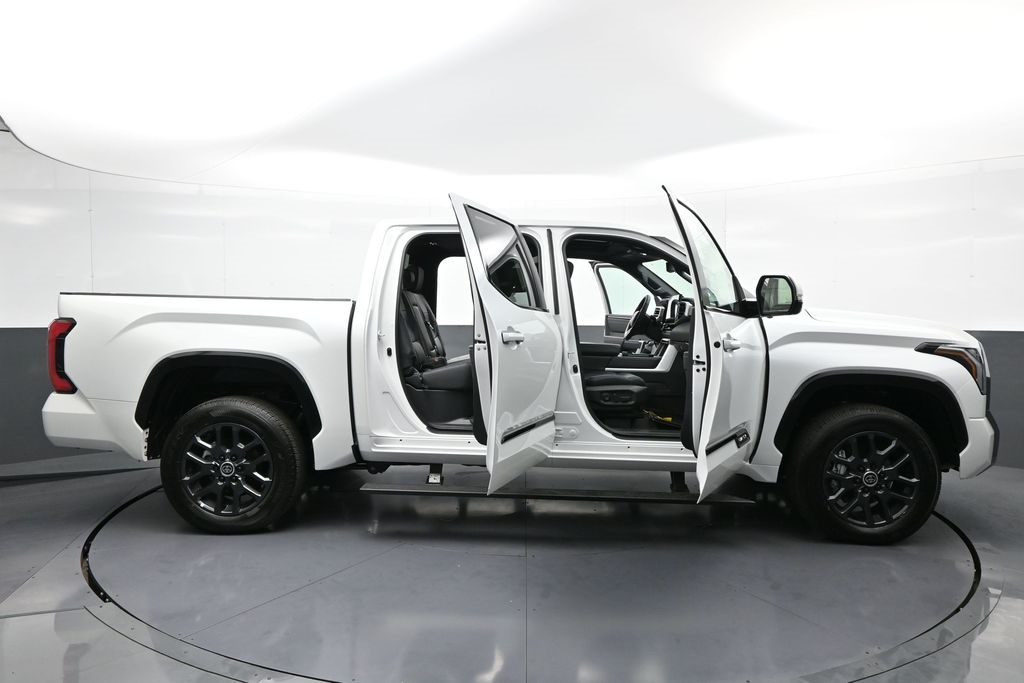 Vehicle image 13 of 49