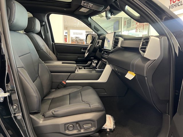 Vehicle image 39 of 53