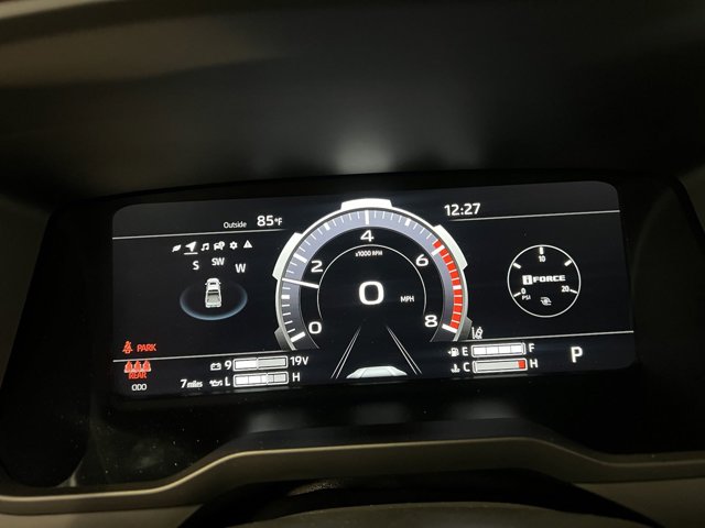 Vehicle image 15 of 53