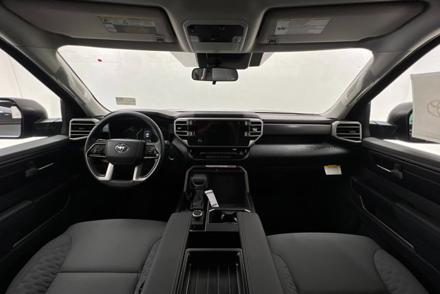 Vehicle image 9 of 24