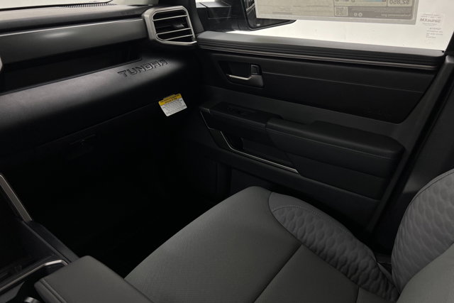 Vehicle image 10 of 24