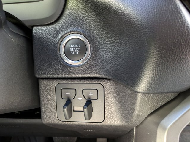 Vehicle image 15 of 54