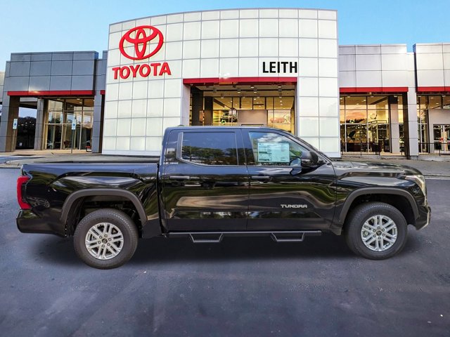Vehicle image 4 of 54