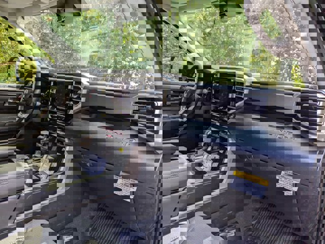 Vehicle image 44 of 54