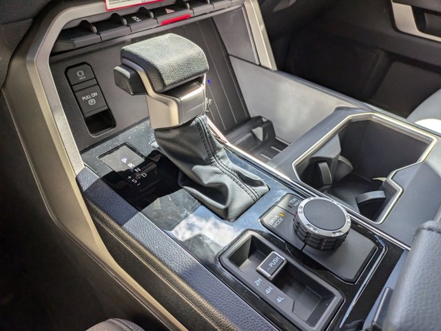 Vehicle image 14 of 54