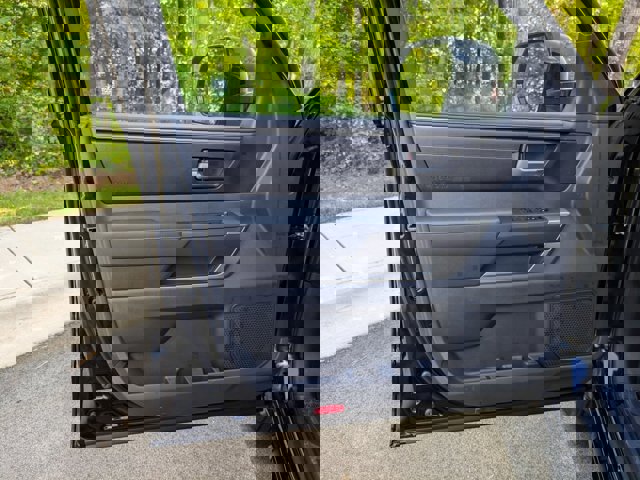 Vehicle image 38 of 54
