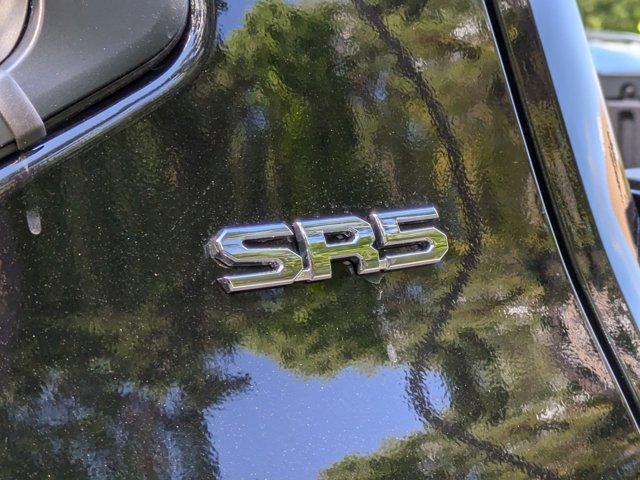 Vehicle image 29 of 54