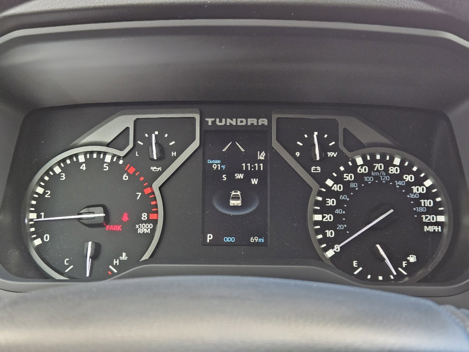 Vehicle image 12 of 23