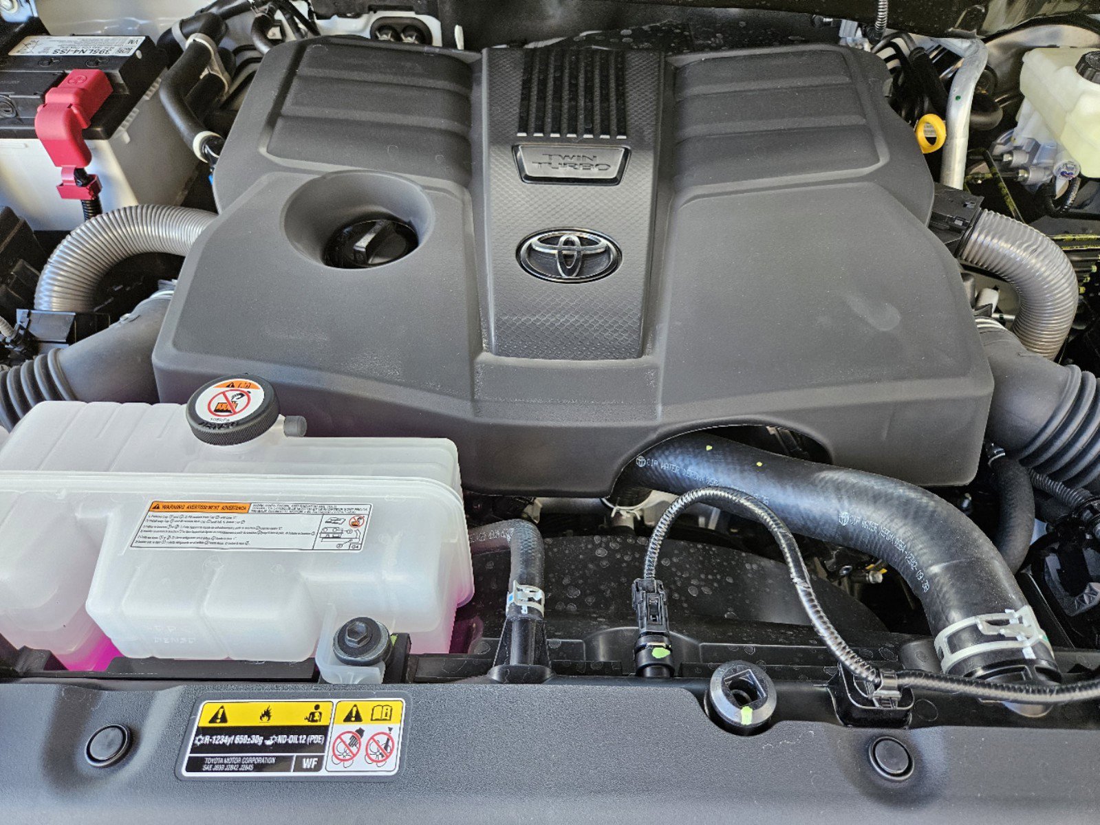 Vehicle image 22 of 23