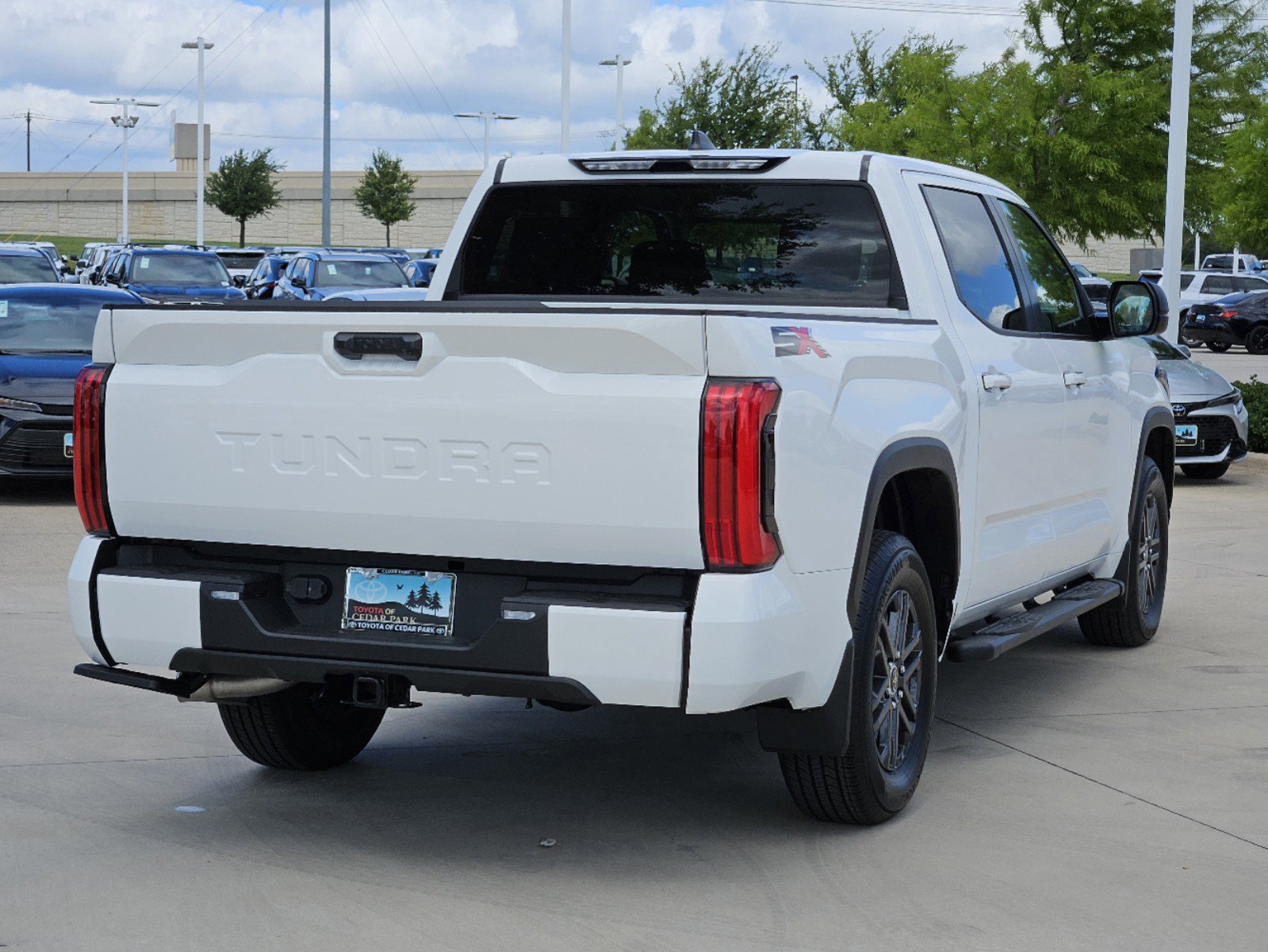 Vehicle image 4 of 23