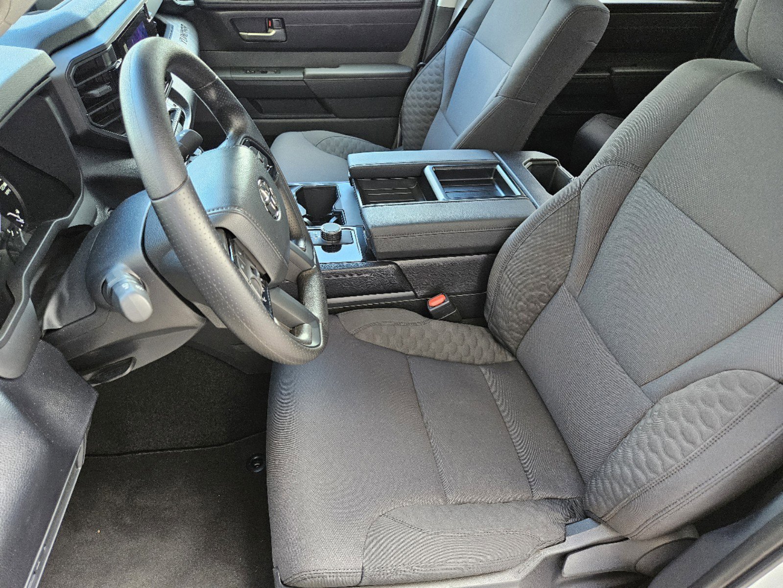Vehicle image 9 of 23
