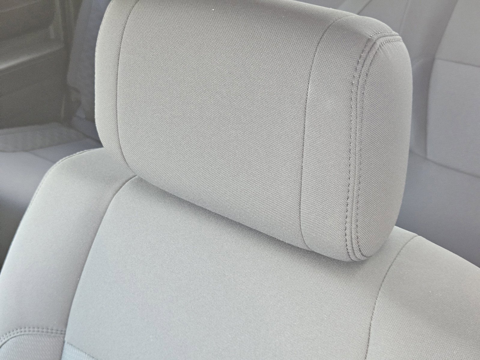 Vehicle image 11 of 23
