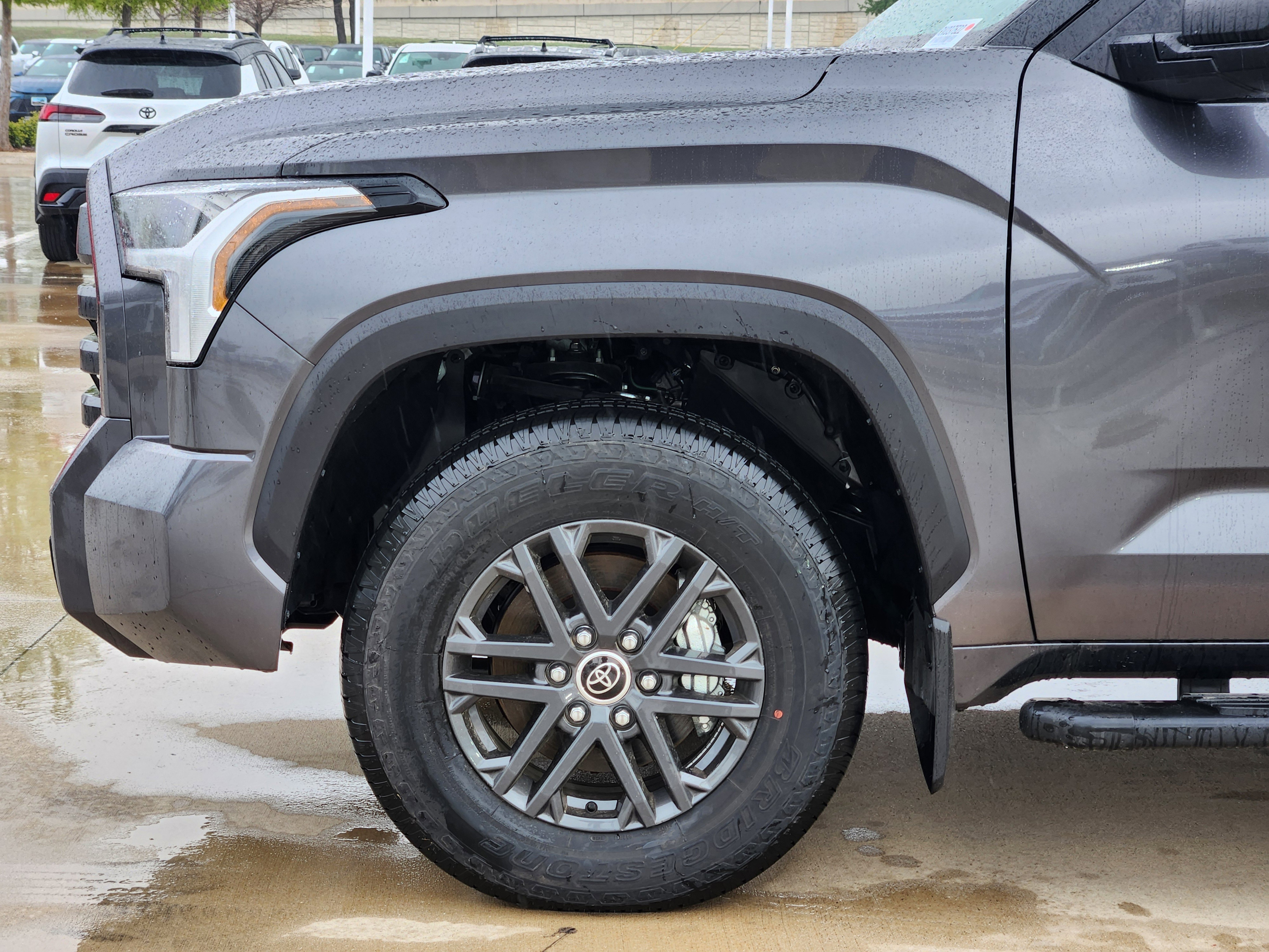 Vehicle image 7 of 22