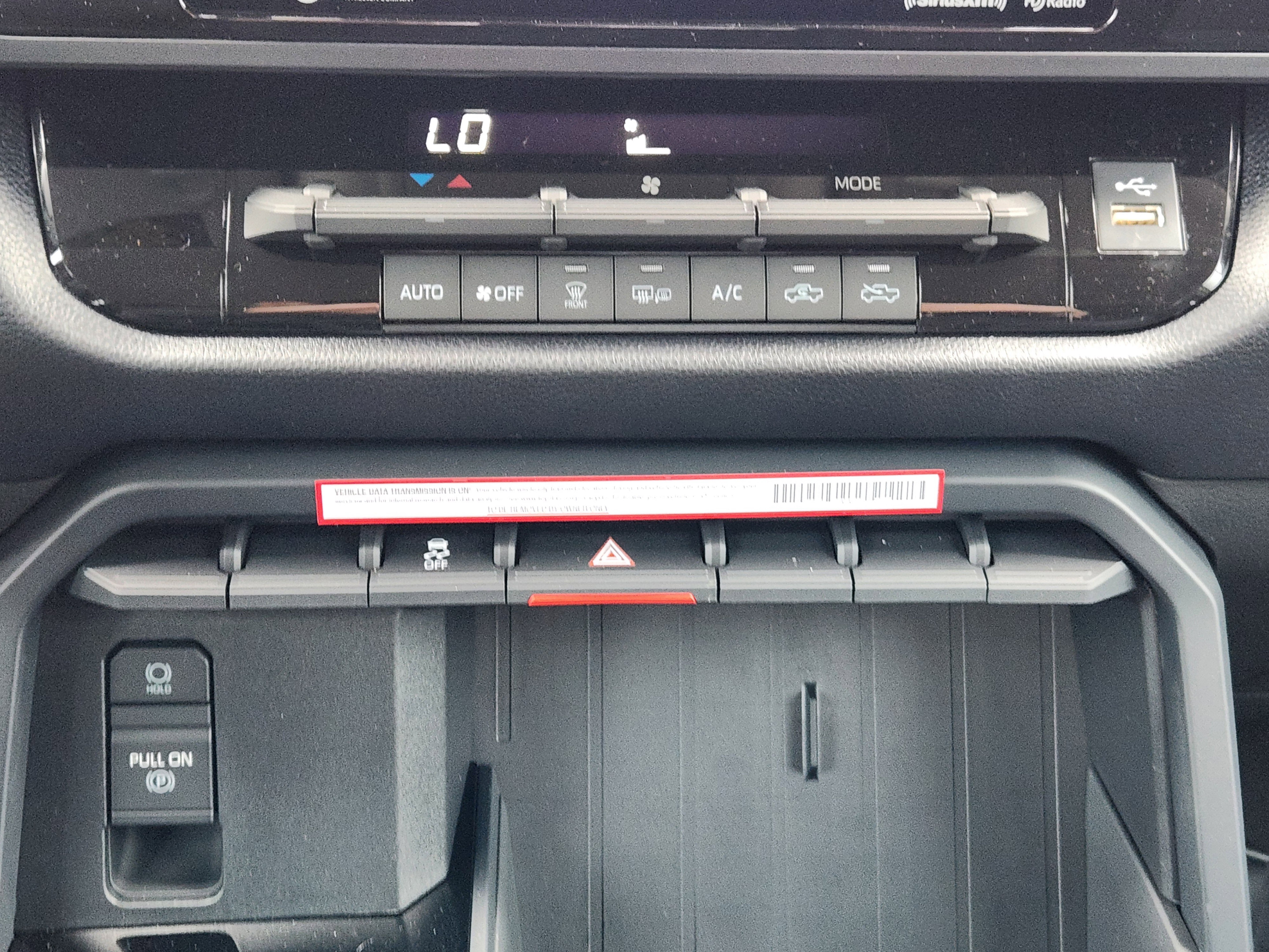 Vehicle image 15 of 22