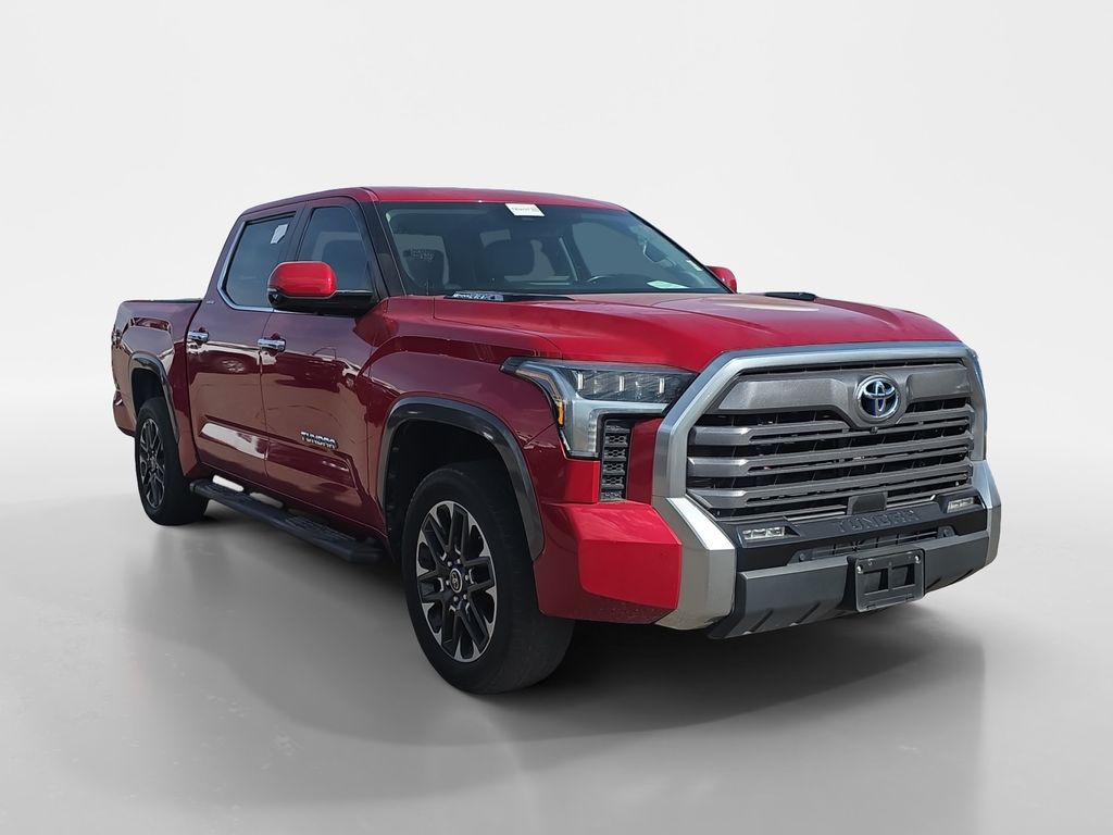 2024 Toyota Tundra 4WD Limited Hybrid Image 2 of 28
