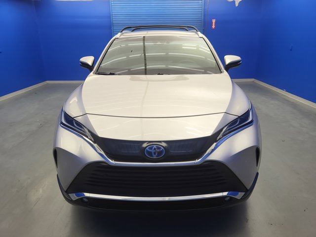 Vehicle image 3 of 25