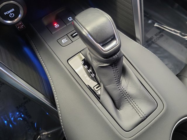 Vehicle image 20 of 25