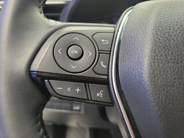 Vehicle image 15 of 25