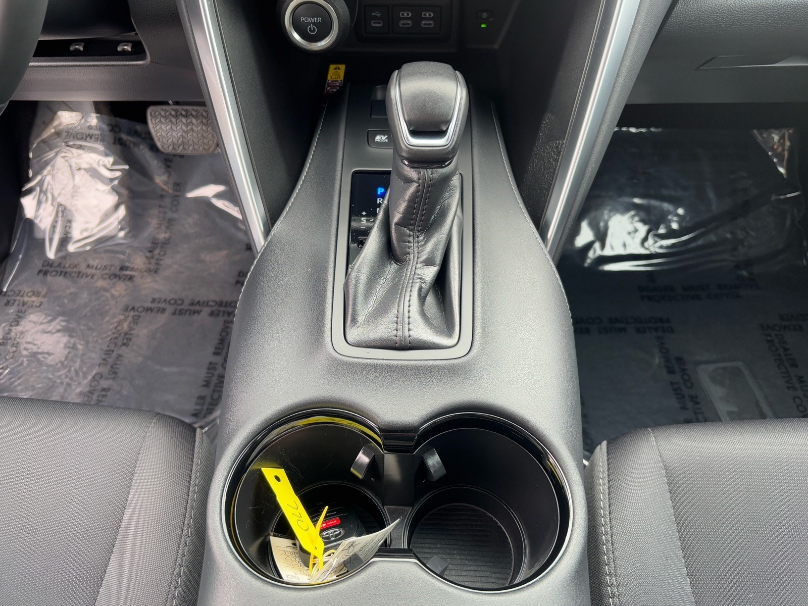 Vehicle image 27 of 31