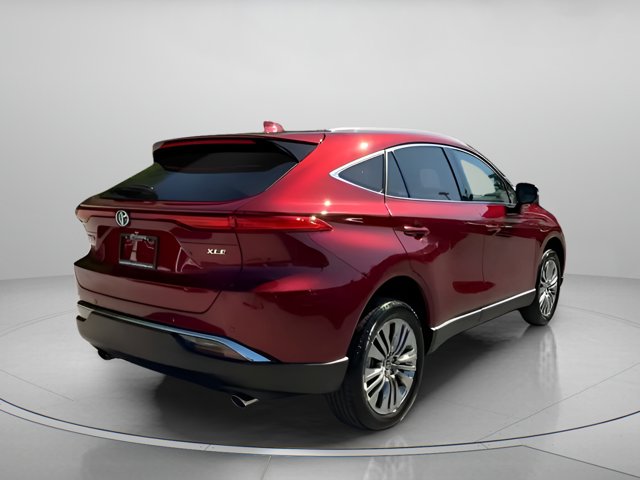 Vehicle image 19 of 64