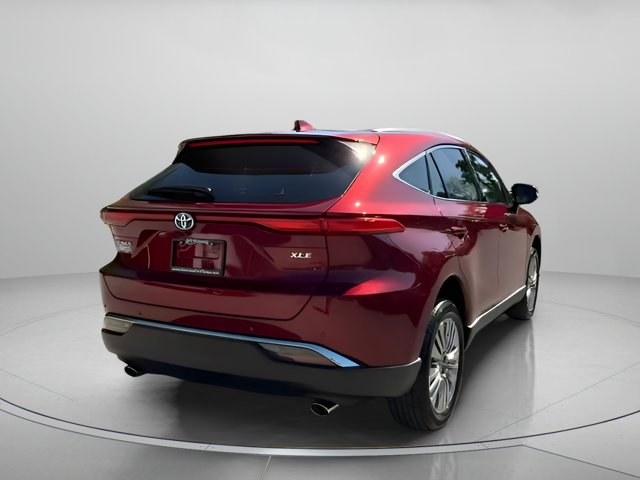 Vehicle image 24 of 64