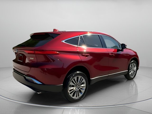 Vehicle image 22 of 64