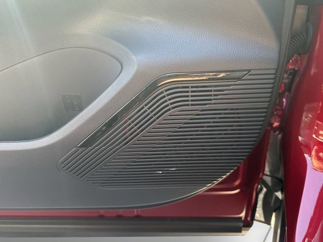 Vehicle image 46 of 64