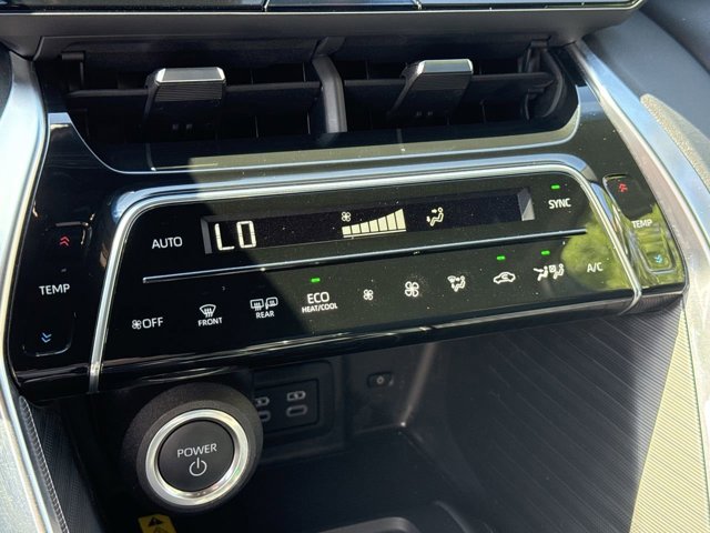 Vehicle image 51 of 64