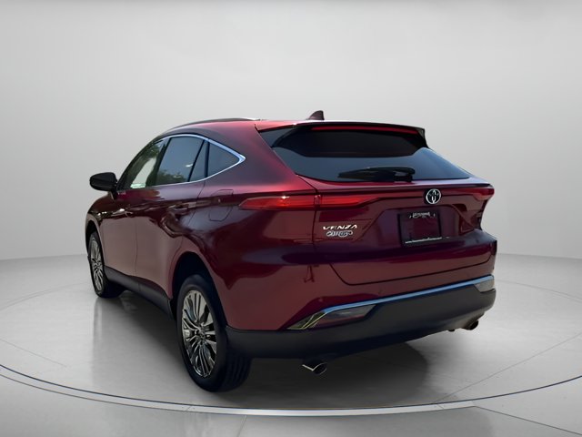 Vehicle image 23 of 64