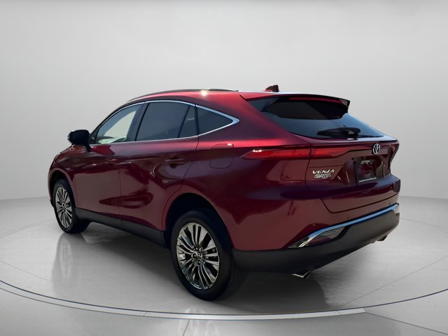 Vehicle image 29 of 64