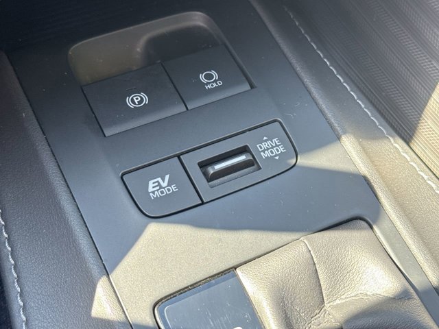 Vehicle image 52 of 64