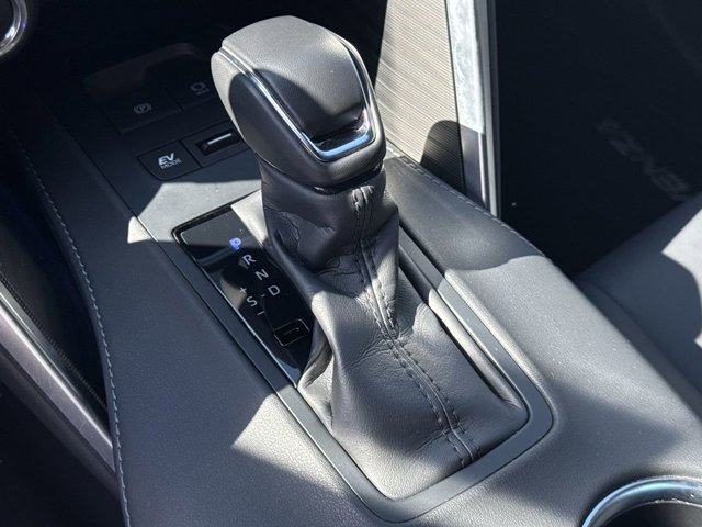 Vehicle image 53 of 64