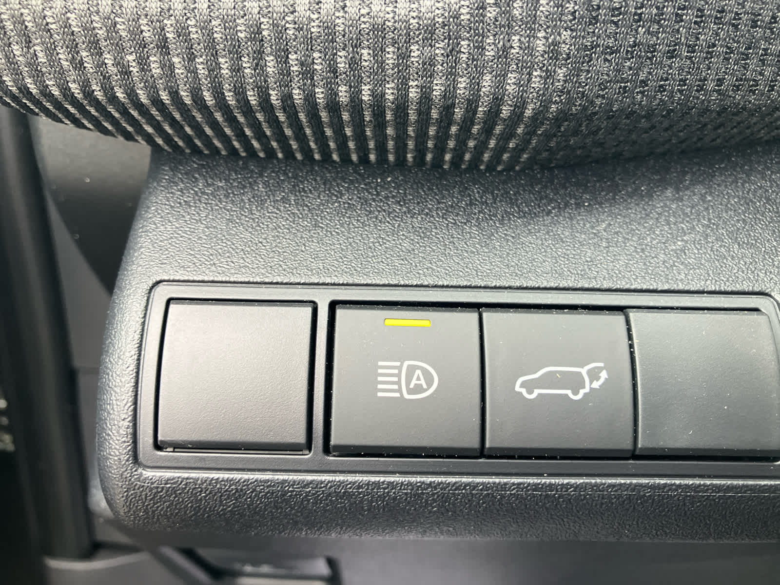 Vehicle image 13 of 38