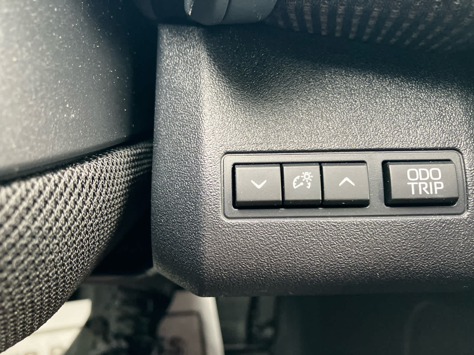 Vehicle image 23 of 38